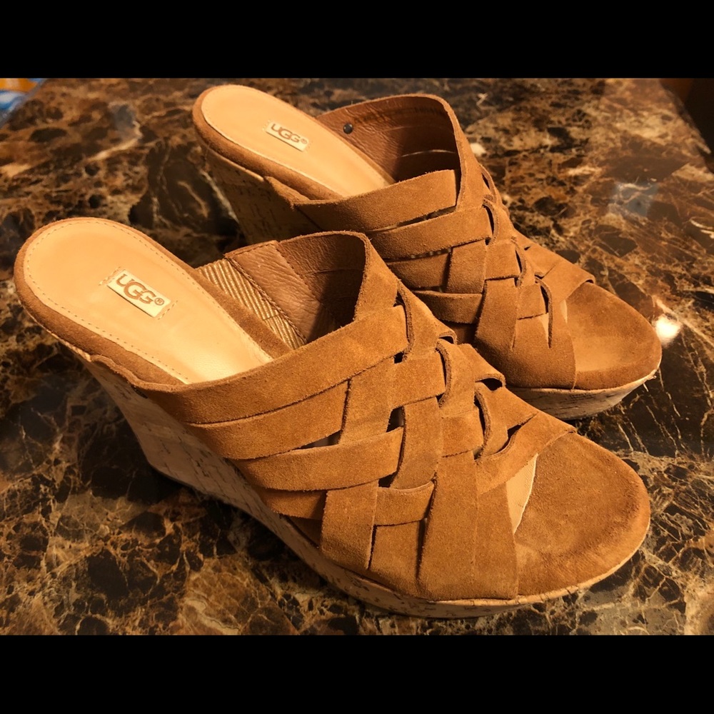 UGG Chestnut Women’s Martha Sandal 1015079